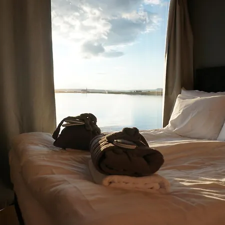 Varanger Sea View Mini House *