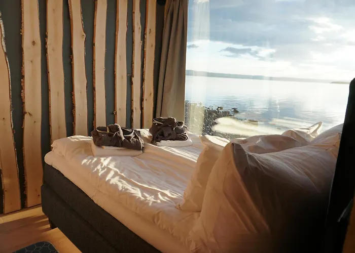 Varanger Sea View Mini House Apartment *